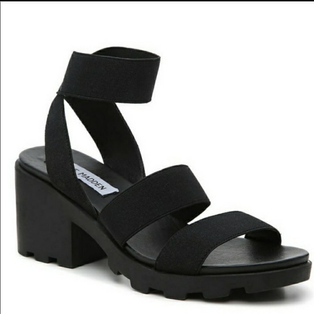 Steve Madden Haidar Black Sandals
